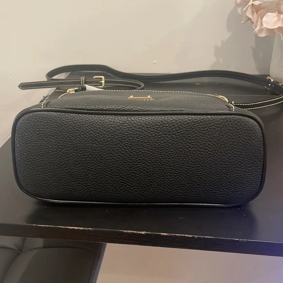 NWT Dooney & Bourke Pebble Grain Crossbody Bag - Picture 8 of 11